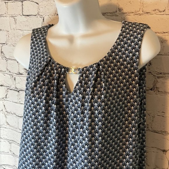 Charter Club Light Blue Patterned Sleeveless Blouse - size Medium - Picture 2 of 7